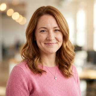 Emily Watson, que figura como responsable de Atención al Cliente en Nítido Truequial, en una imagen de perfil